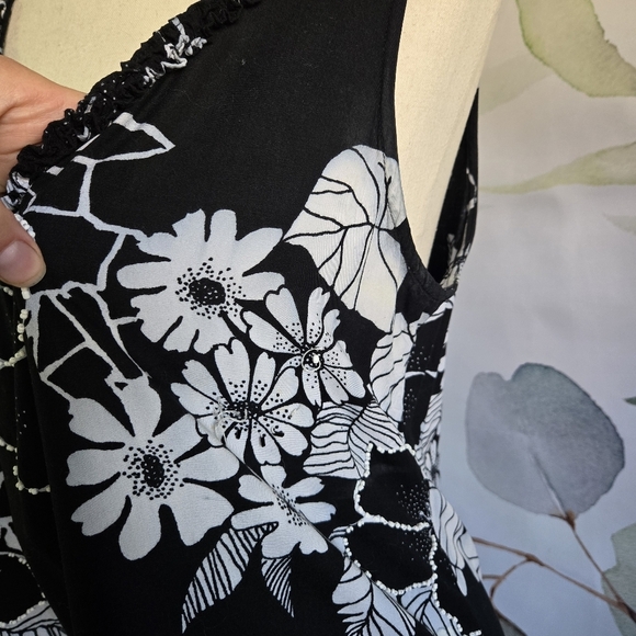 PARADISO | Hawaiian Black & White Beaded Floral Sundress sz XL - Picture 4 of 7